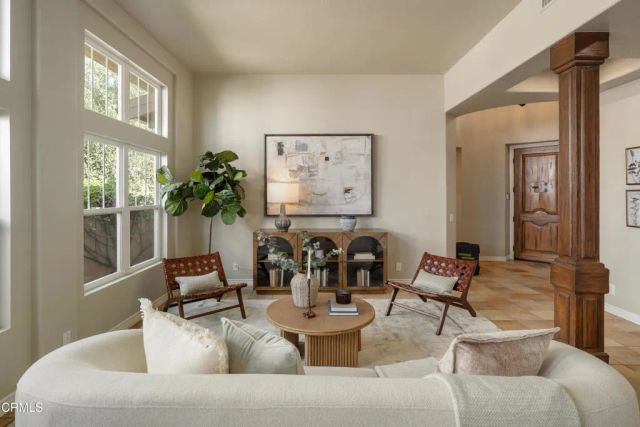 710 W Owen Court, Altadena, CA 91001