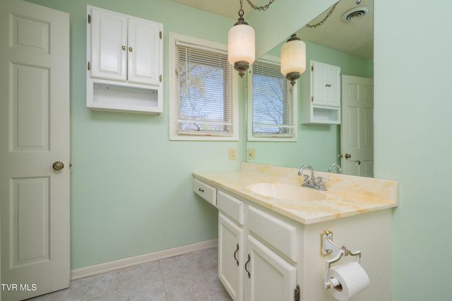 4312 Orebank Road, Kingsport, TN 37664