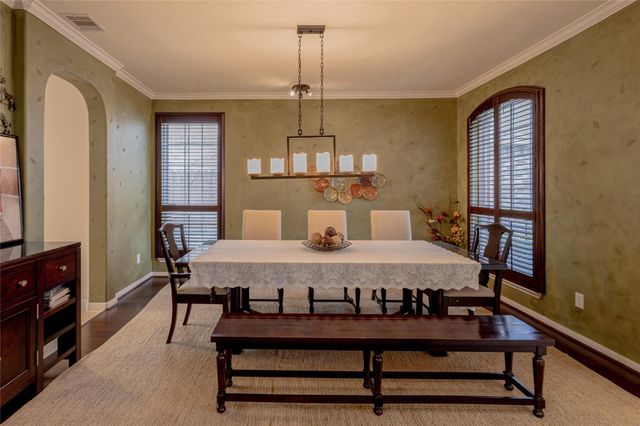 222 Trillium Drive, Sugar Land, TX 77479