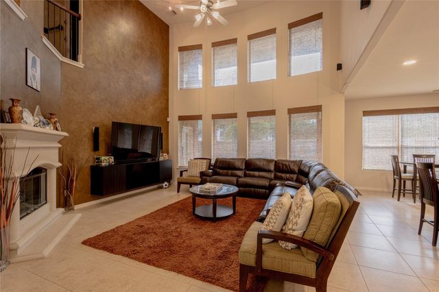 222 Trillium Drive, Sugar Land, TX 77479