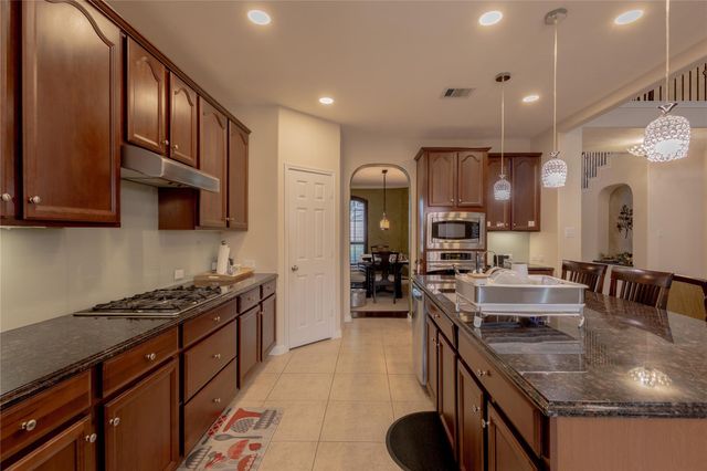 222 Trillium Drive, Sugar Land, TX 77479