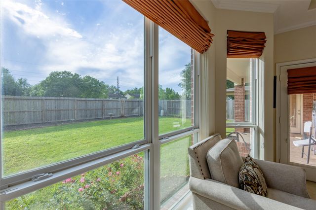 222 Trillium Drive, Sugar Land, TX 77479