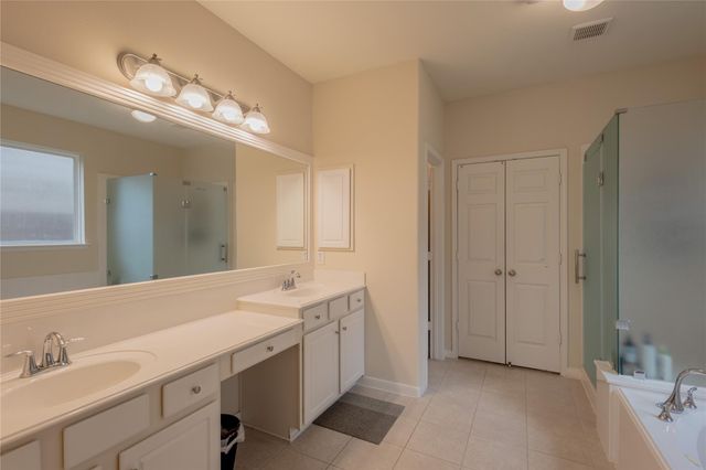 222 Trillium Drive, Sugar Land, TX 77479