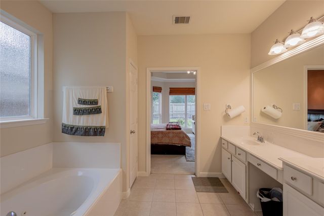 222 Trillium Drive, Sugar Land, TX 77479