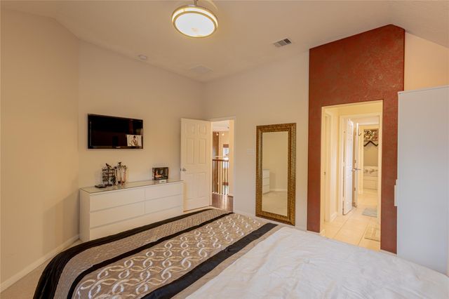 222 Trillium Drive, Sugar Land, TX 77479