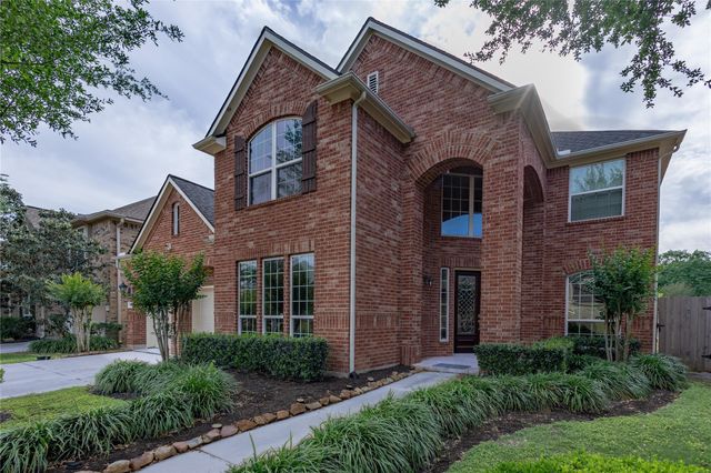 222 Trillium Drive, Sugar Land, TX 77479