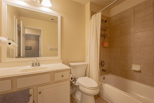 222 Trillium Drive, Sugar Land, TX 77479