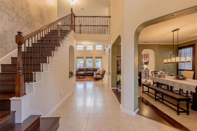 222 Trillium Drive, Sugar Land, TX 77479