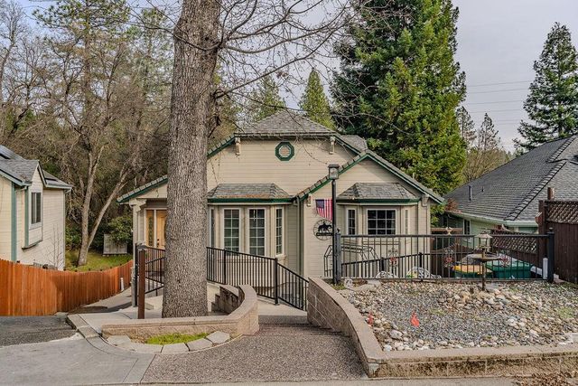 1344 Village Ln, Placerville, CA 95667