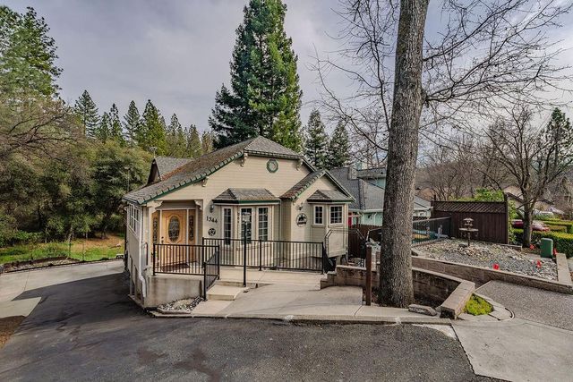 1344 Village Ln, Placerville, CA 95667