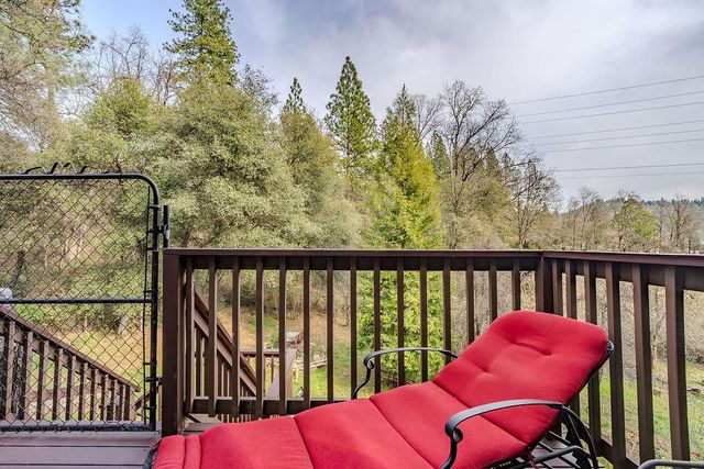 1344 Village Ln, Placerville, CA 95667