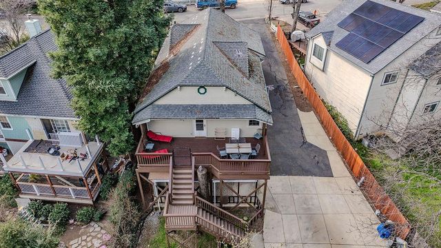 1344 Village Ln, Placerville, CA 95667