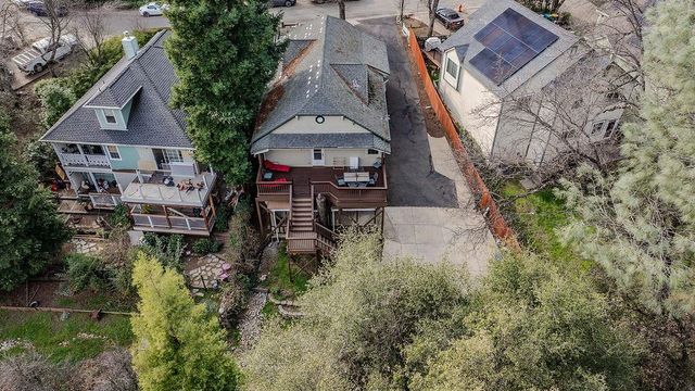 1344 Village Ln, Placerville, CA 95667