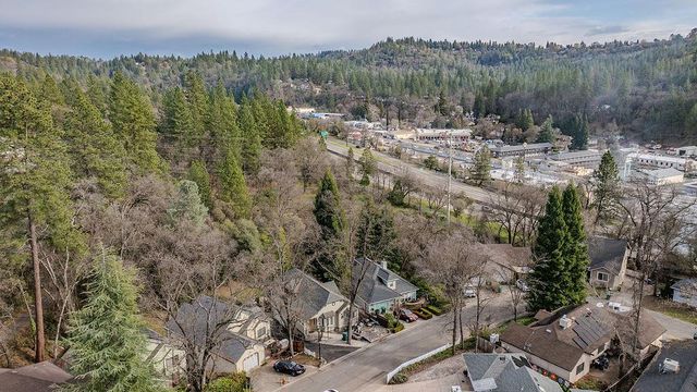 1344 Village Ln, Placerville, CA 95667