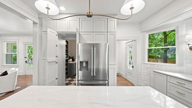 321 Signal Mountain Boulevard, Signal Mountain, TN 37377