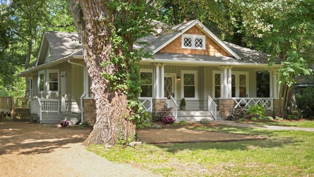 321 Signal Mountain Boulevard, Signal Mountain, TN 37377