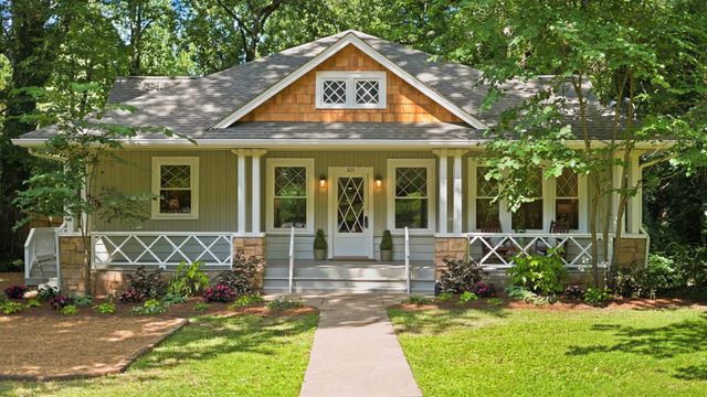 321 Signal Mountain Boulevard, Signal Mountain, TN 37377
