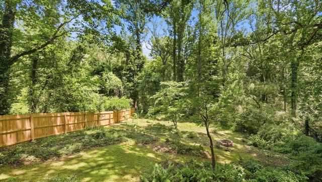 321 Signal Mountain Boulevard, Signal Mountain, TN 37377
