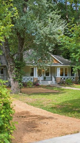 321 Signal Mountain Boulevard, Signal Mountain, TN 37377