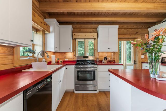 5840 Christmas Lake Road, Excelsior, MN 55331