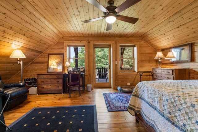 5840 Christmas Lake Road, Excelsior, MN 55331
