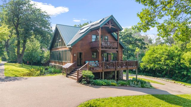 5840 Christmas Lake Road, Excelsior, MN 55331
