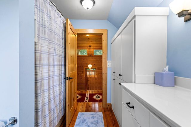 5840 Christmas Lake Road, Excelsior, MN 55331