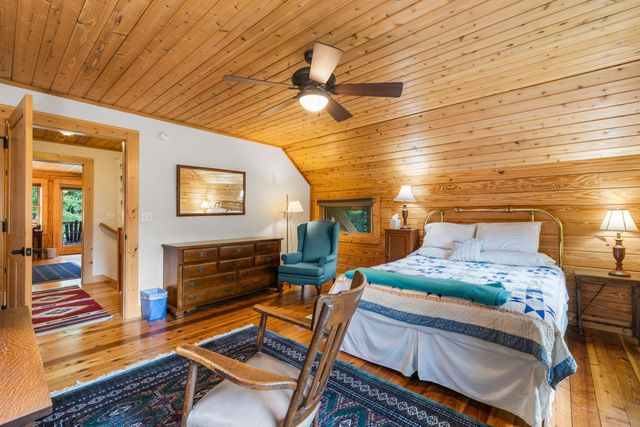 5840 Christmas Lake Road, Excelsior, MN 55331