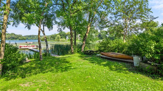 5840 Christmas Lake Road, Excelsior, MN 55331