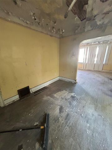 13949 Cherrylawn Street, Detroit, MI 48238