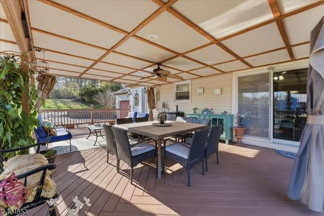 16 Hogback Rd, Franklin Twp., NJ 08867