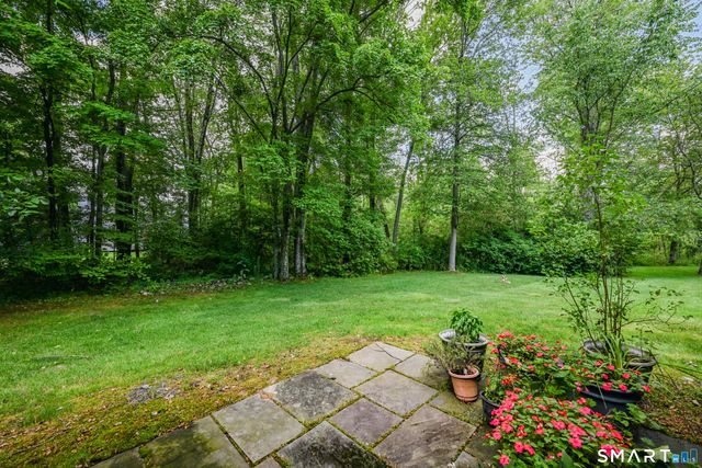 1469 Farmington Avenue 6, Bristol, CT 06010