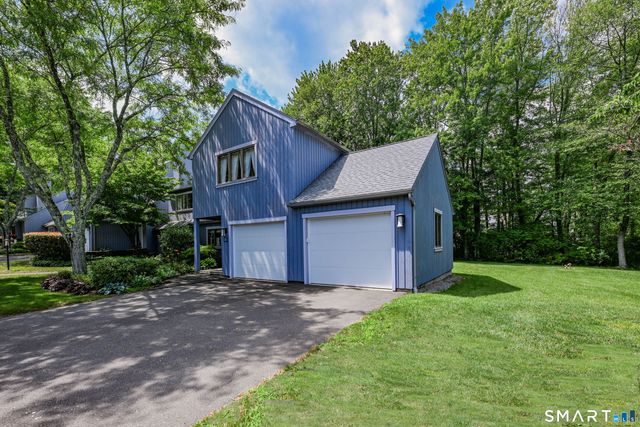 1469 Farmington Avenue 6, Bristol, CT 06010