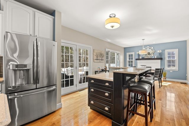 100 Chestnut St, East Bridgewater, MA 02333