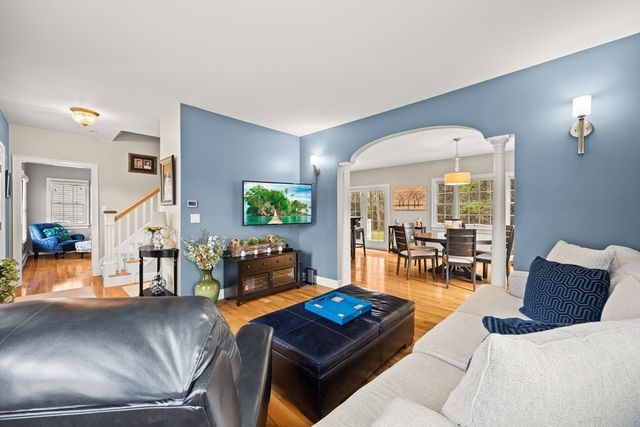 100 Chestnut St, East Bridgewater, MA 02333