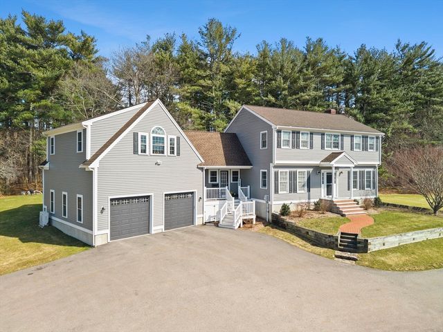 100 Chestnut St, East Bridgewater, MA 02333