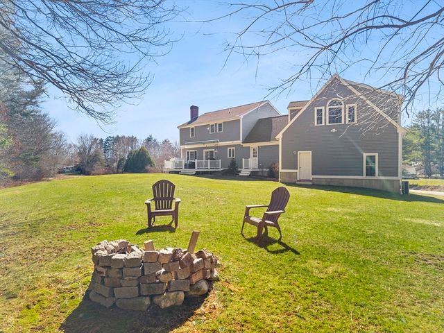 100 Chestnut St, East Bridgewater, MA 02333