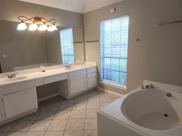 8802 High Haven Drive, Houston, TX 77083