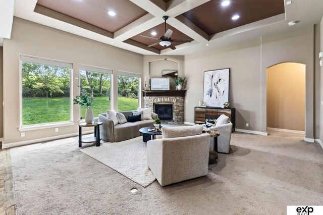 5107 Waterford Avenue, Papillion, NE 68133