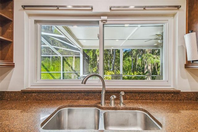 16806 ROLLING ROCK DRIVE, Tampa, FL 33618