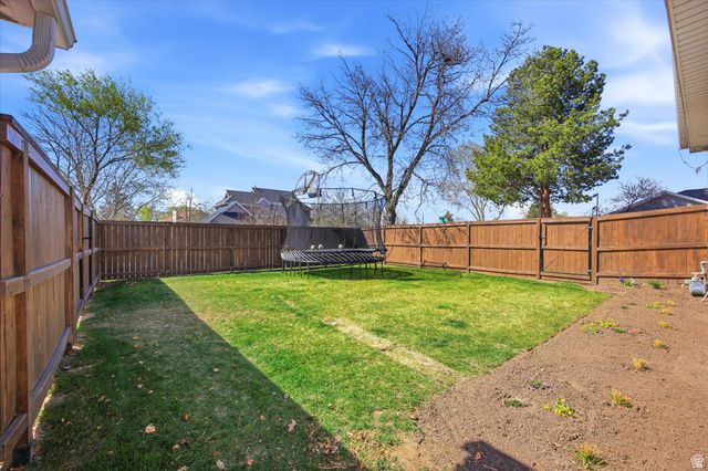 1514 E FULLER DR, Millcreek, UT 84124