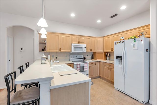 5723 EASTWIND DRIVE, Sarasota, FL 34233