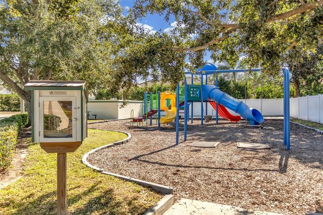 5723 EASTWIND DRIVE, Sarasota, FL 34233