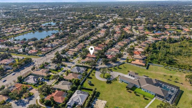 5723 EASTWIND DRIVE, Sarasota, FL 34233