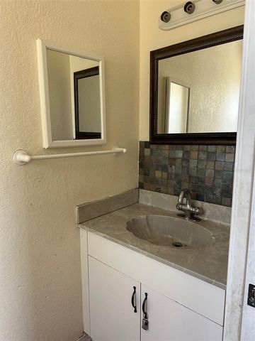 463 THERESA BOULEVARD, Port Charlotte, FL 33954