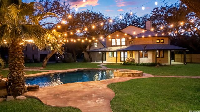 114 Massad Dr, Pleasanton, TX 78064