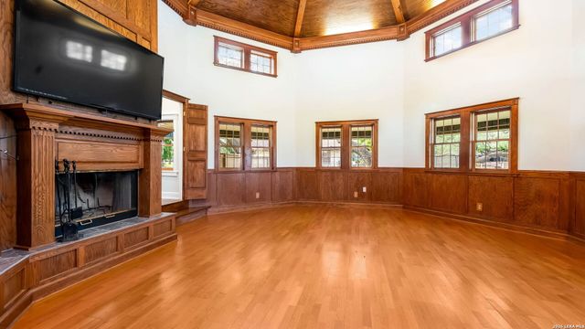 114 Massad Dr, Pleasanton, TX 78064