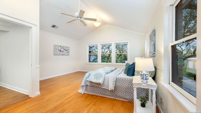 114 Massad Dr, Pleasanton, TX 78064