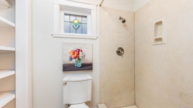 114 Massad Dr, Pleasanton, TX 78064
