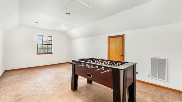 114 Massad Dr, Pleasanton, TX 78064